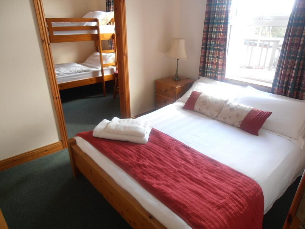 Hungry Hill Lodge Adrigole Chambre photo